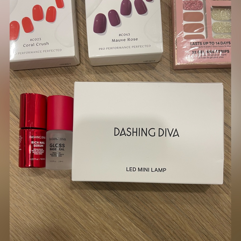 Dashing Diva Glaze Press-On Nails - Coral and Mauve - Picture 6 of 7